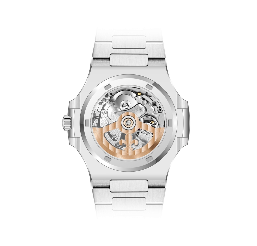 ks515-1727361565241-e11c3090-b35c-41f7-9eb5-7f19a475622a Close-up of watch